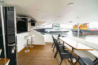 Thumbnail von Grand Harbour 68