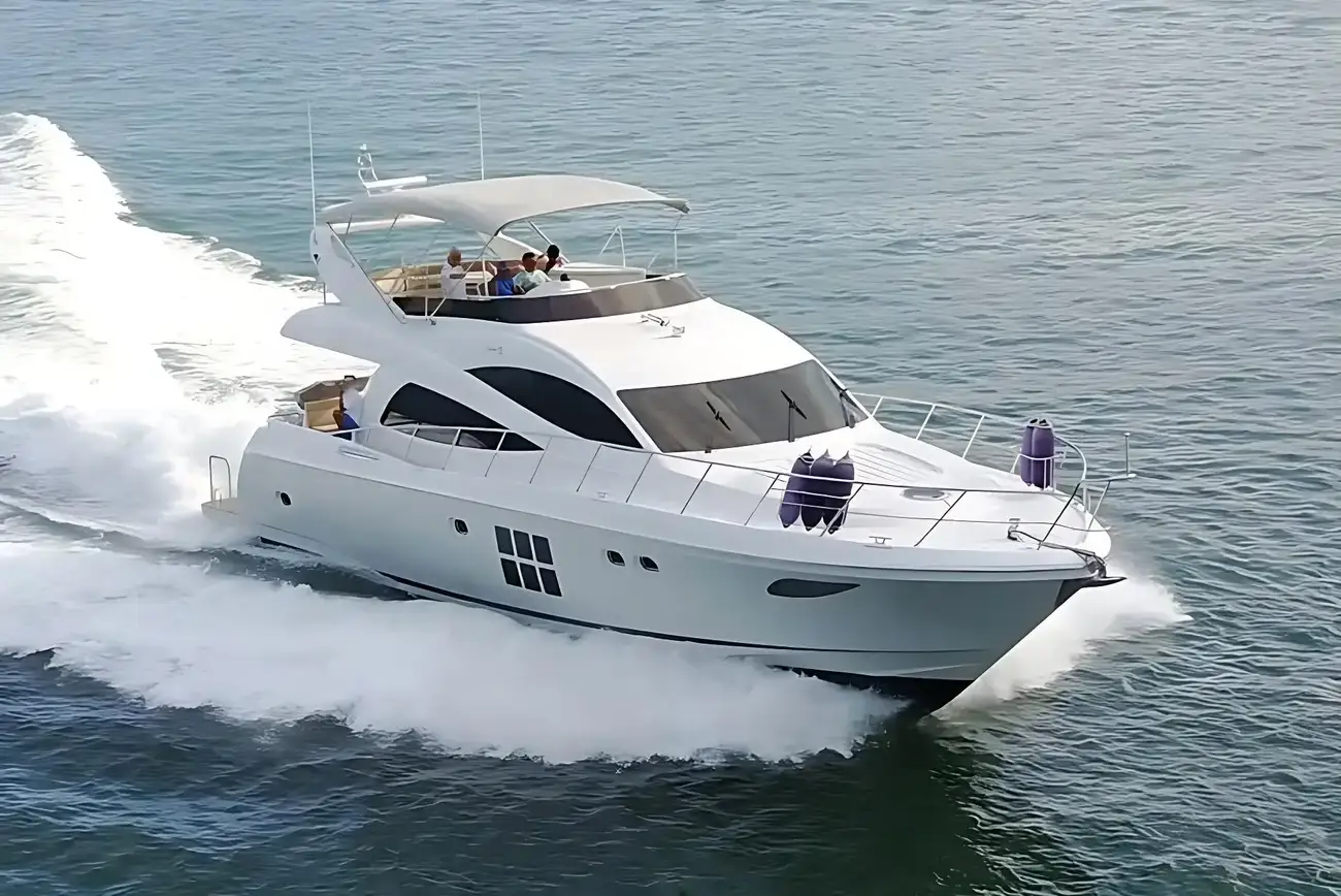 Dyna 63 Flybridge