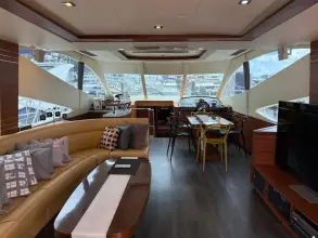 Thumbnail von ダイナ 63 フライブリッジ