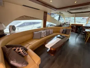 Thumbnail von ダイナ 63 フライブリッジ