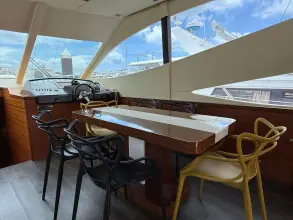 Thumbnail von ダイナ 63 フライブリッジ