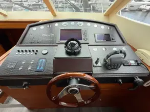 Thumbnail von ダイナ 63 フライブリッジ