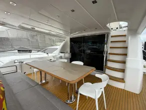 Thumbnail von ダイナ 63 フライブリッジ