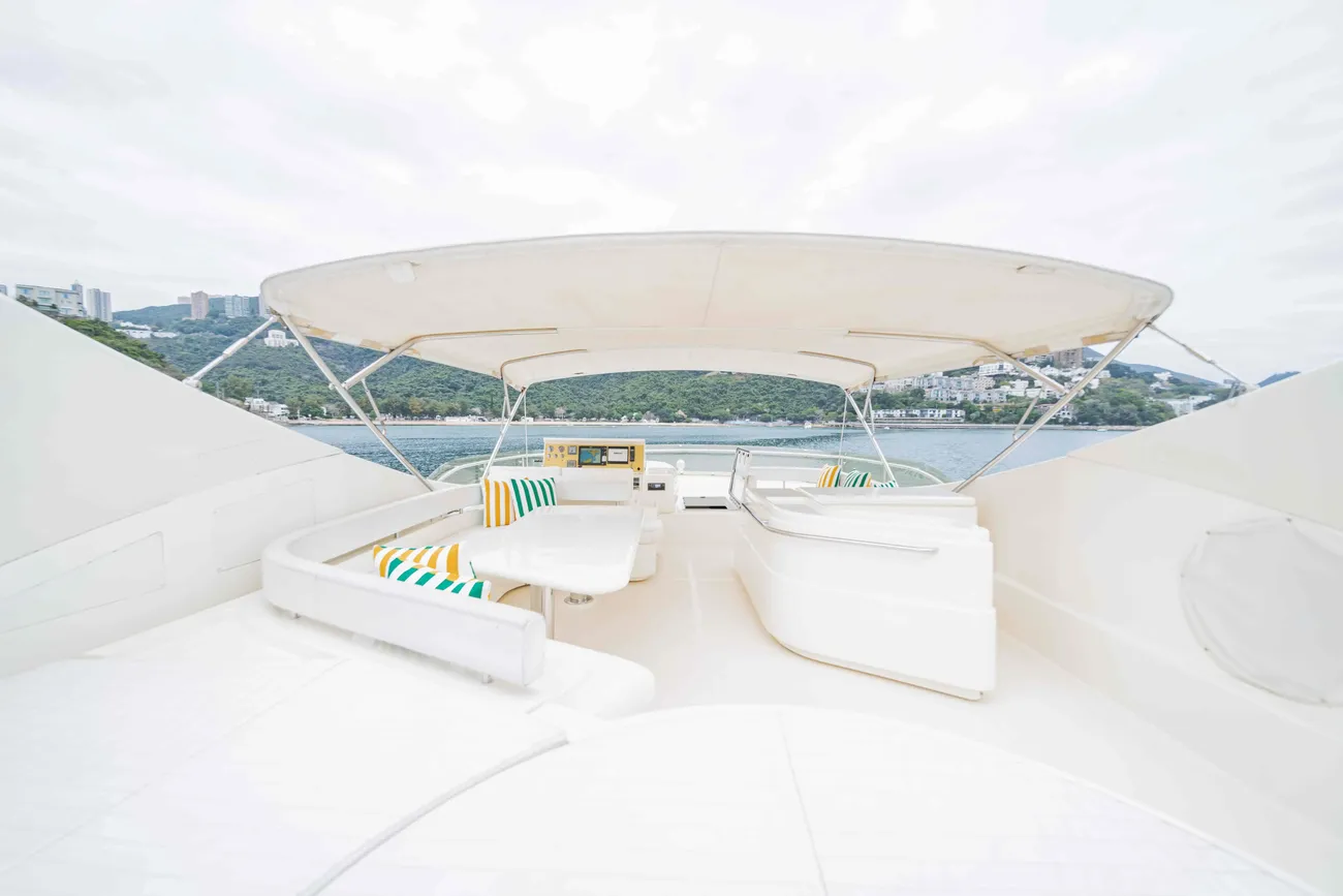 Thumbnail von Ferretti Yachts 880