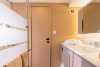 Thumbnail von Fountaine Pajot NEW 41