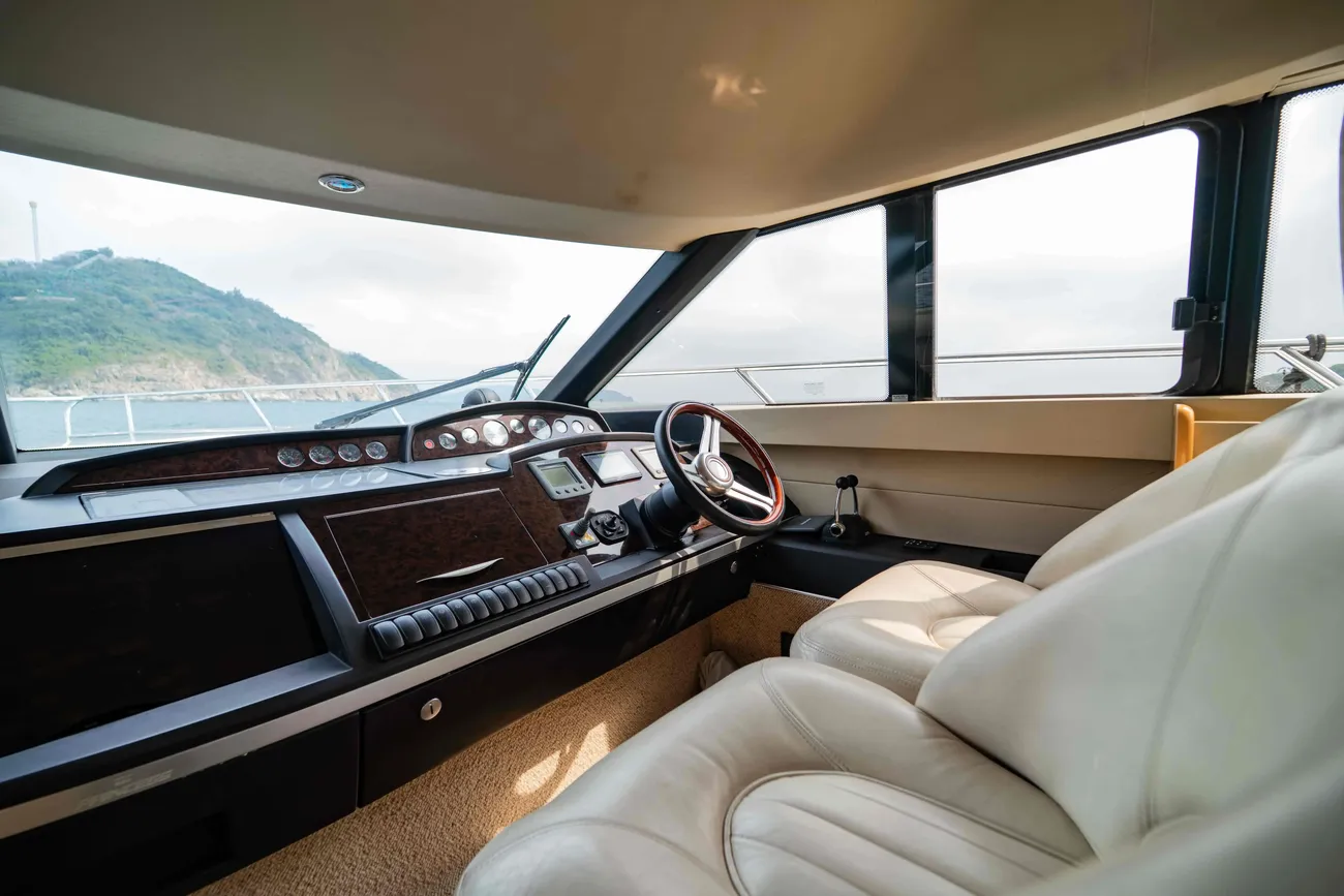 Thumbnail von Princess 42 Fly