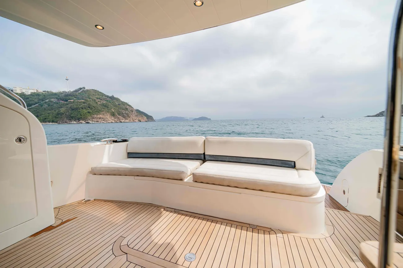 Thumbnail von Princess 42 Fly