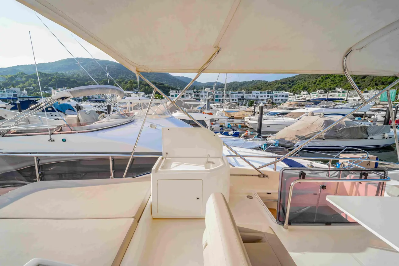 Thumbnail von Ferretti Yachts 550