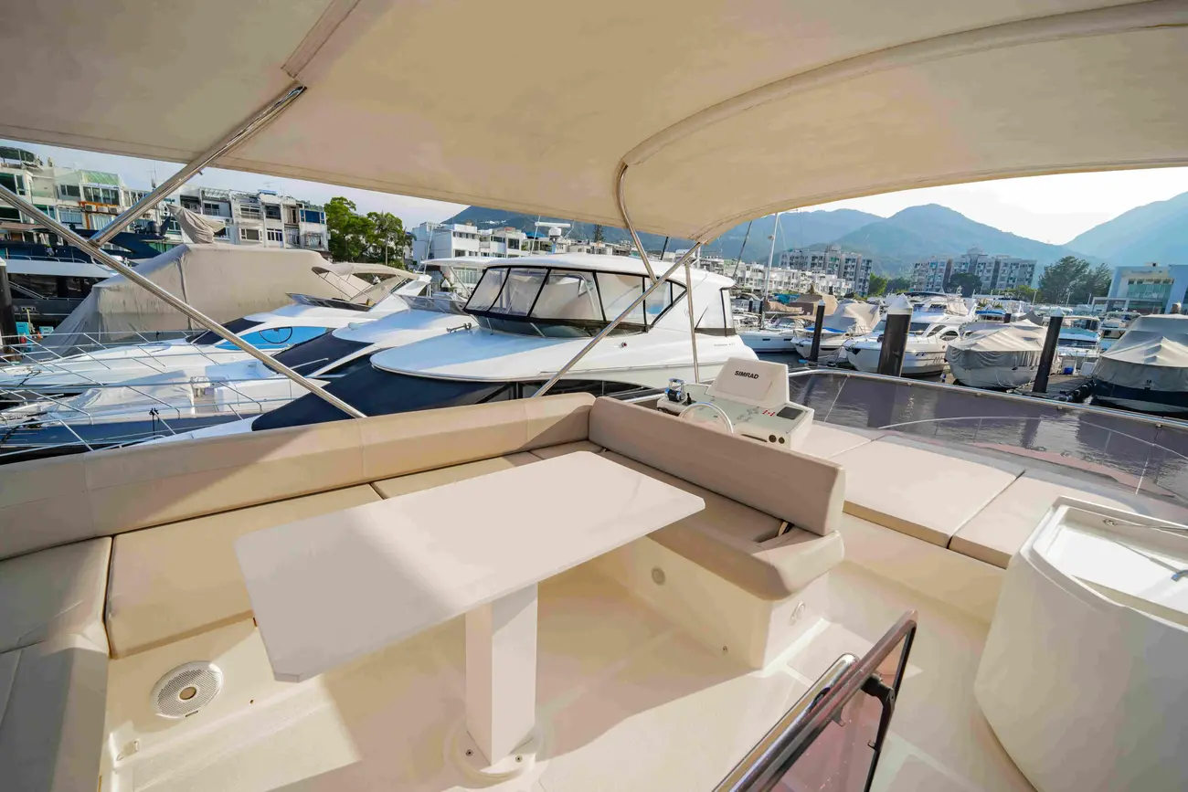 Thumbnail von Ferretti Yachts 550