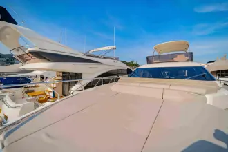 Thumbnail von Ferretti Yachts 550