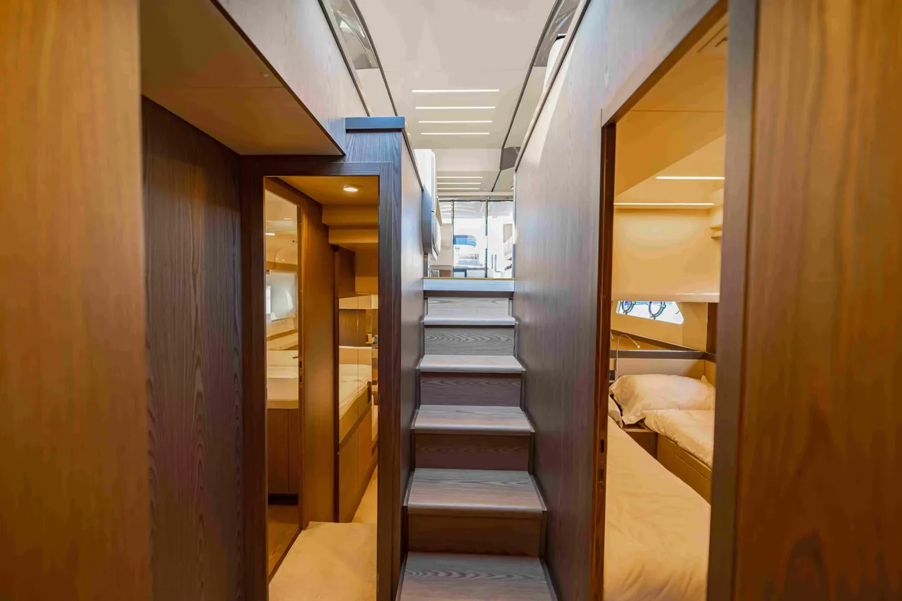 Thumbnail von Ferretti Yachts 550