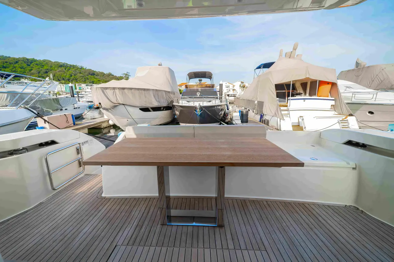 Thumbnail von Ferretti Yachts 550