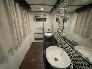 Thumbnail von Accelera 82