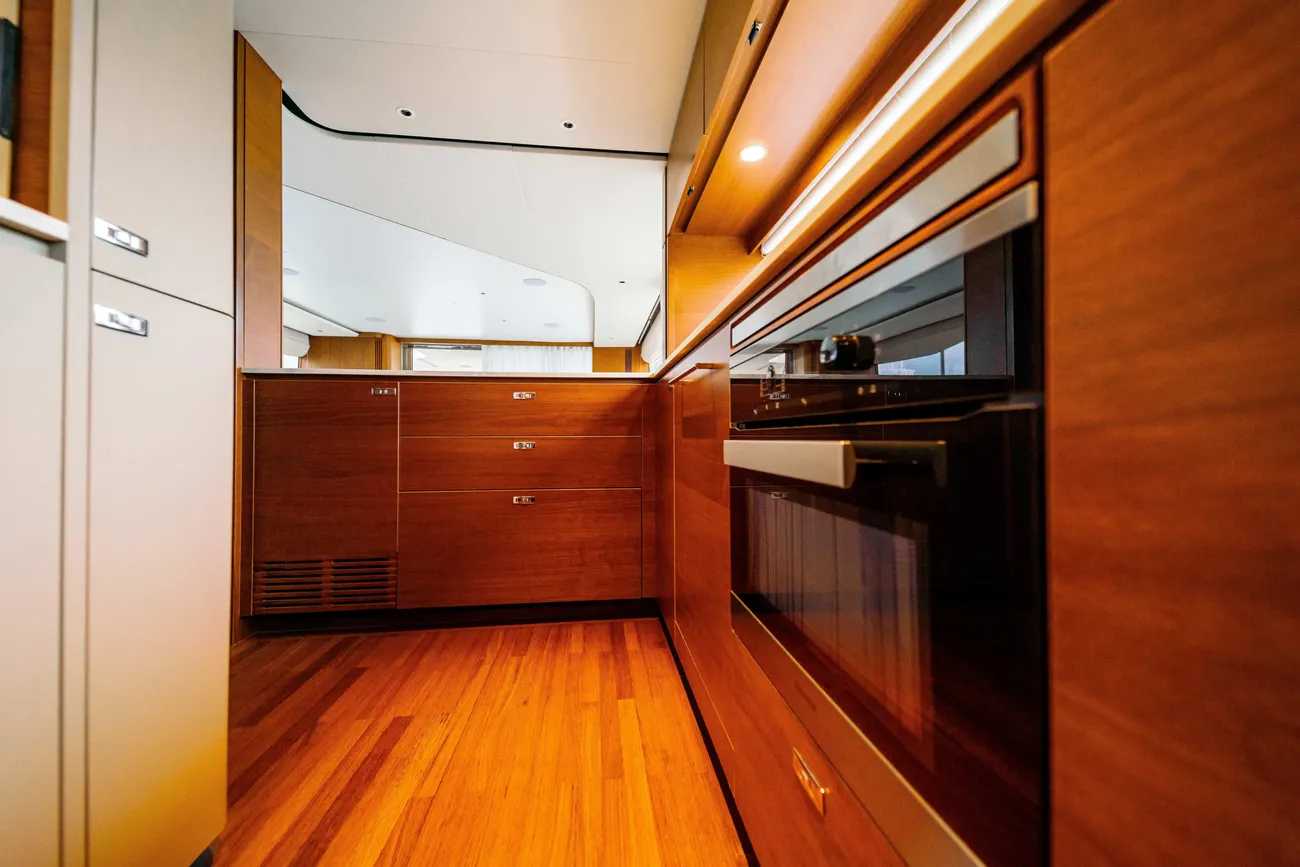 Thumbnail von Prenses Y85