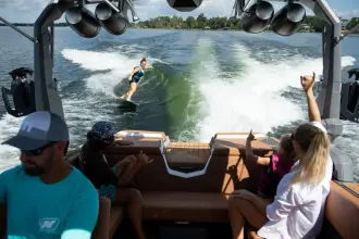 Thumbnail von Super Air Nautique S21