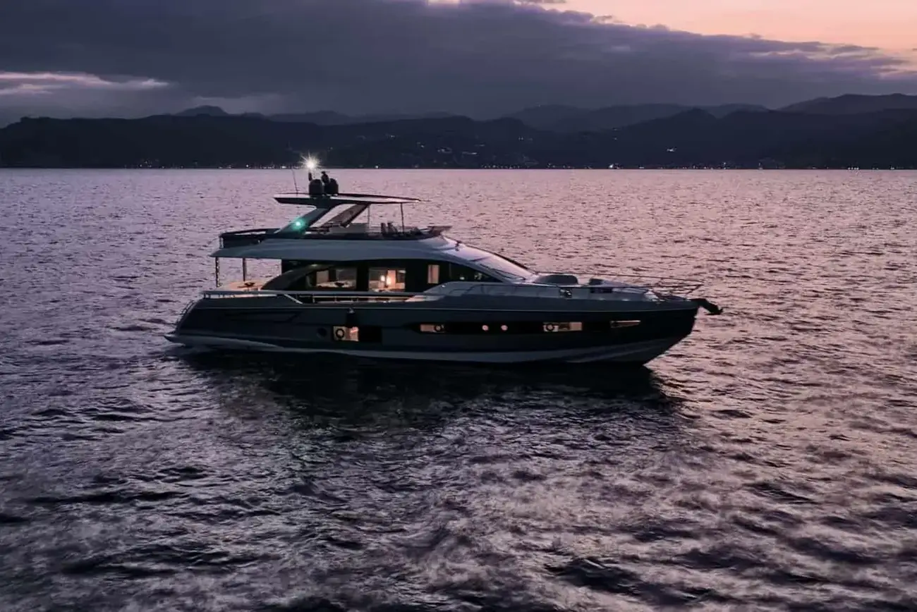 Thumbnail von Azimut Fly 78