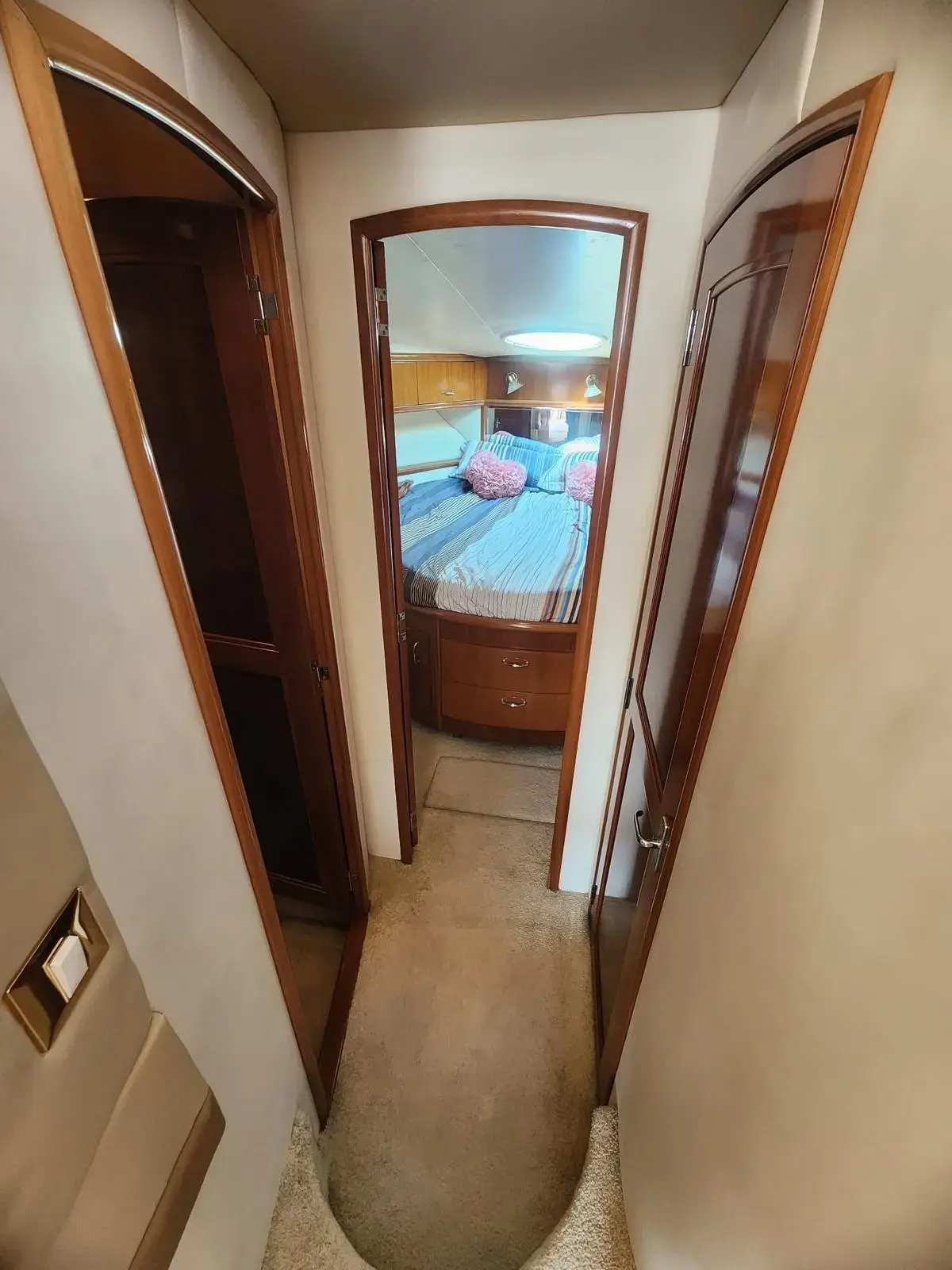 Thumbnail von Carver 42 Mariner