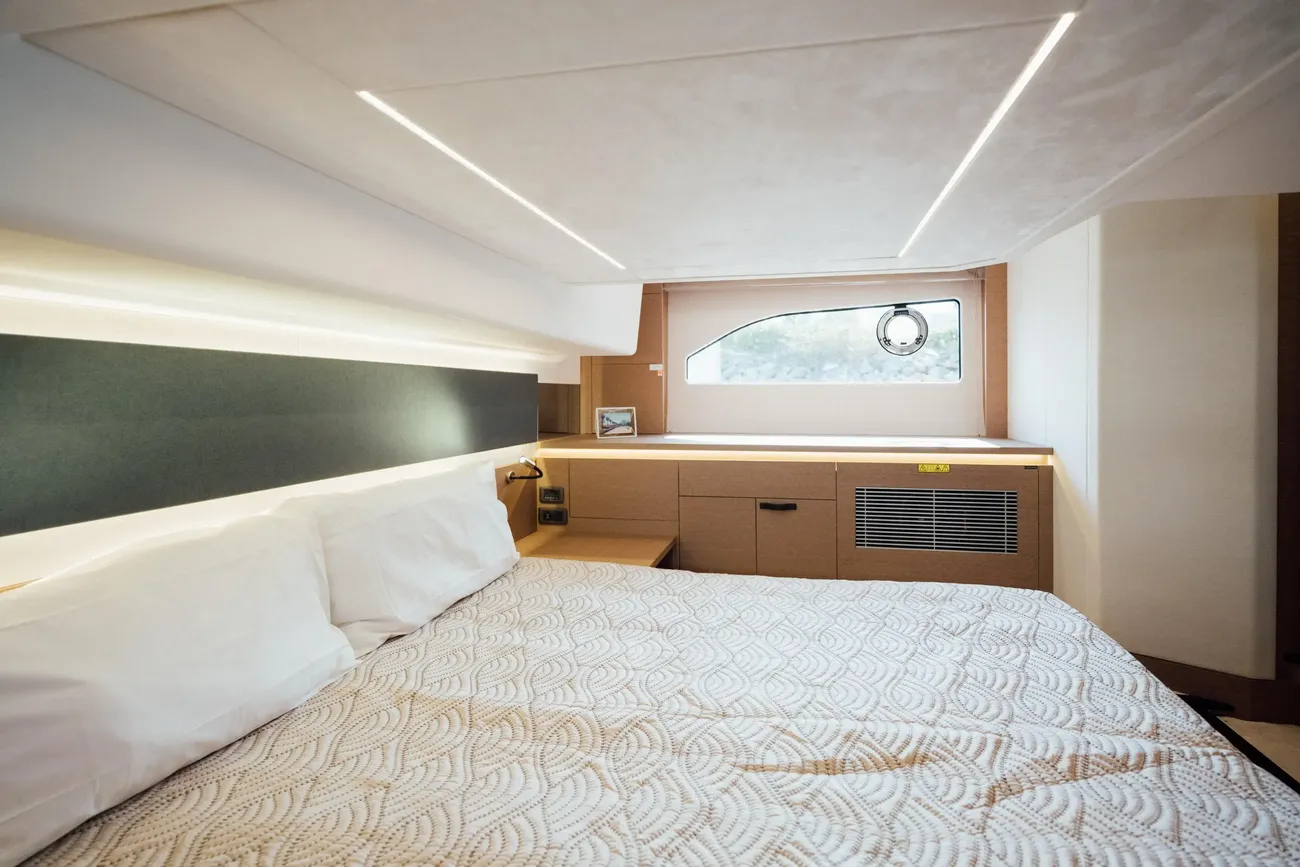 Thumbnail von Prestige 420