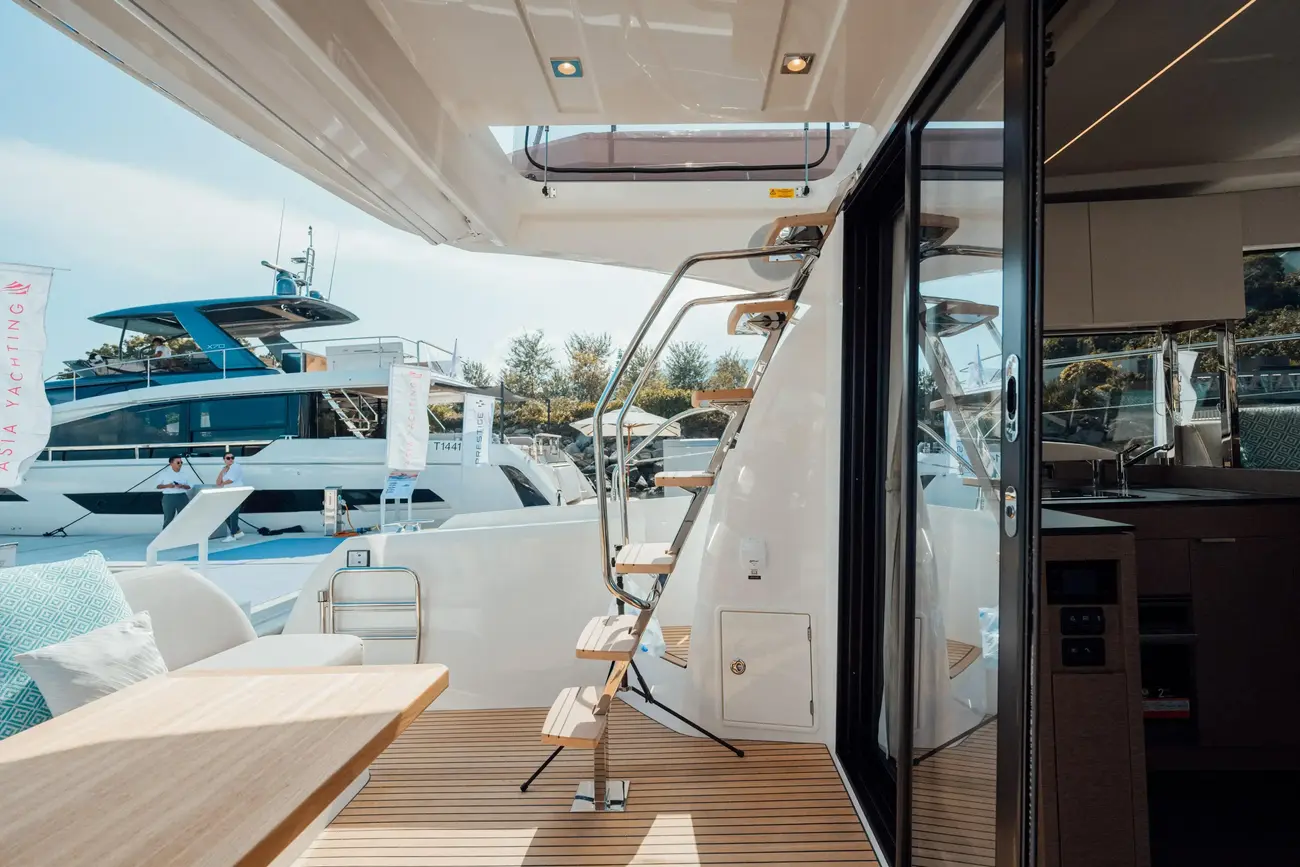 Thumbnail von Prestige 420