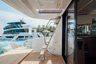 Thumbnail von Prestige 420