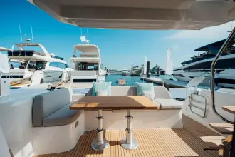 Thumbnail von Prestige 420