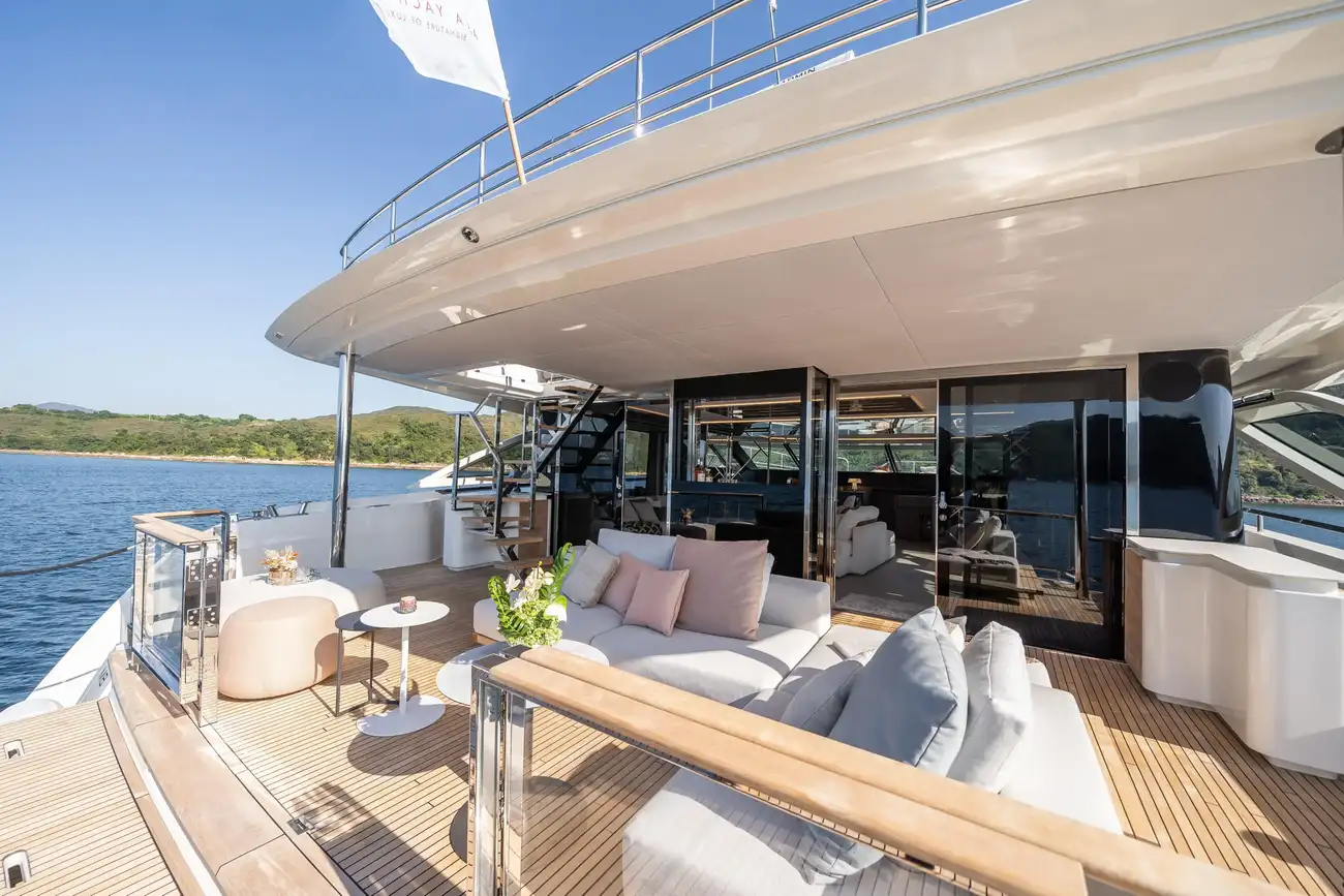 Thumbnail von Prestige M8