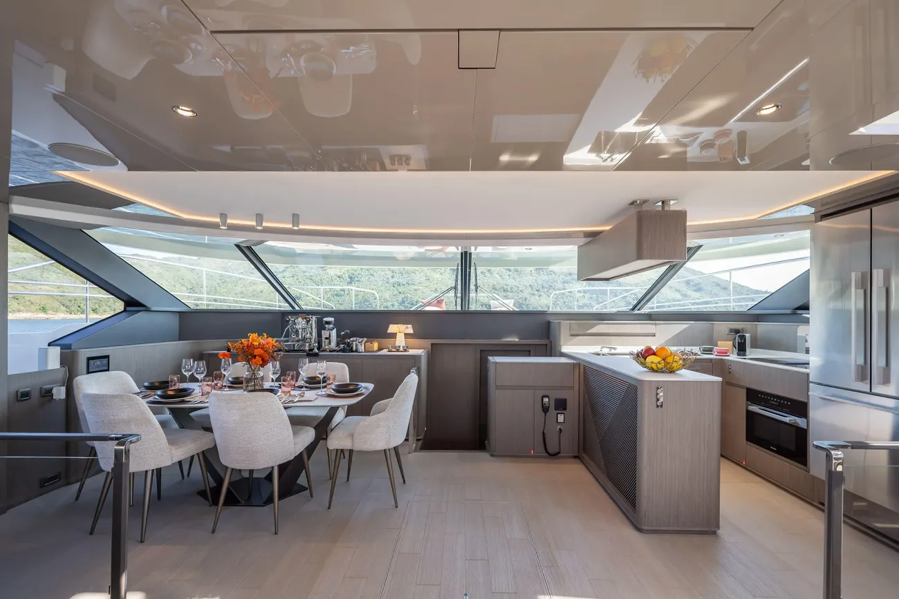 Thumbnail von Prestige M8