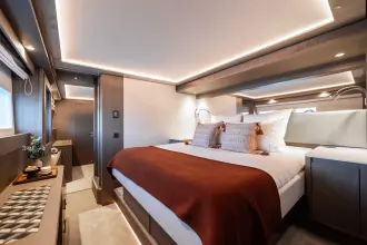 Thumbnail von Prestige M8