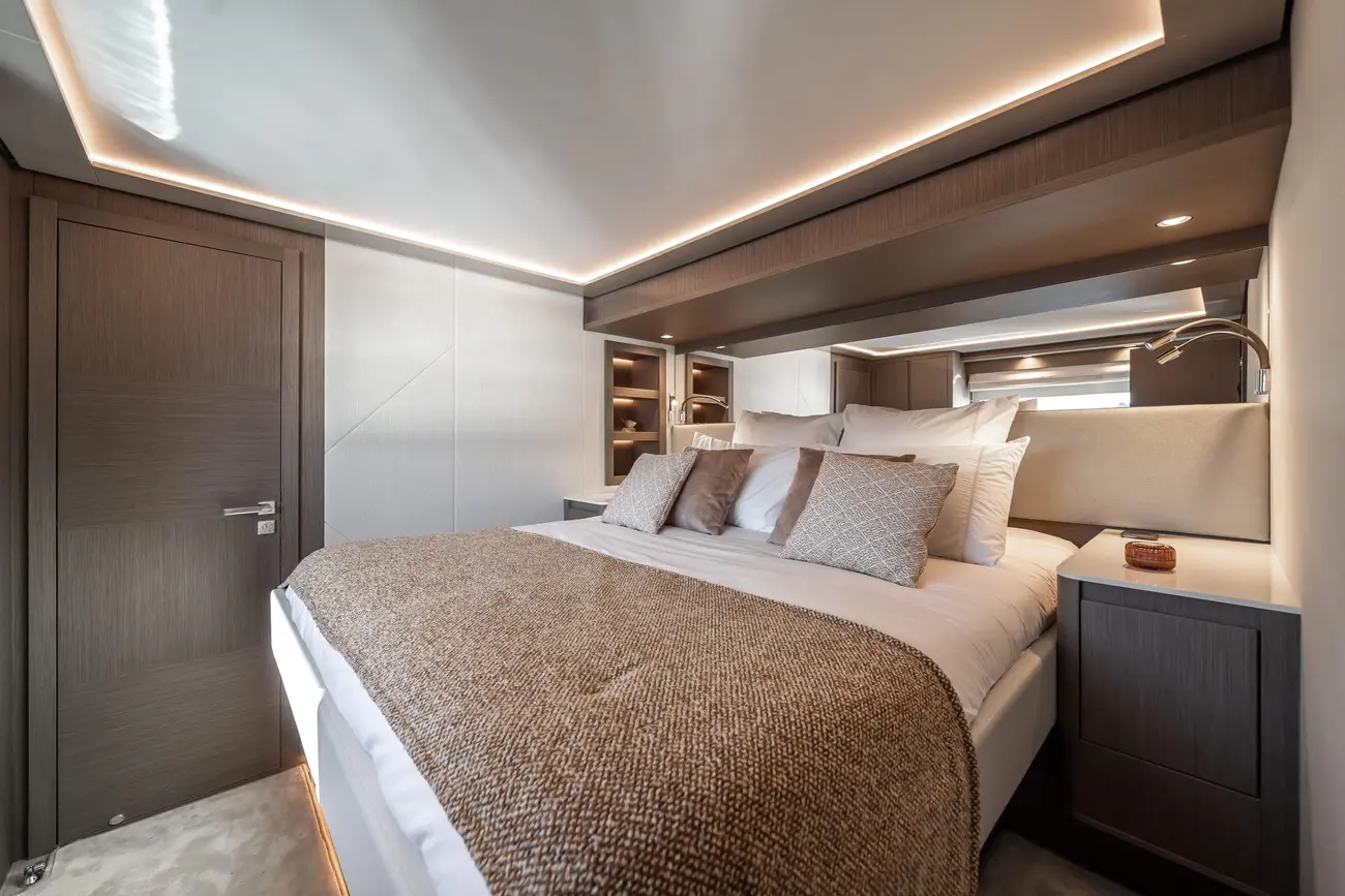 Thumbnail von Prestige M8