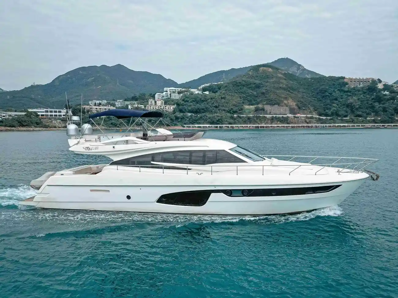Thumbnail von Ferretti Yachts 650