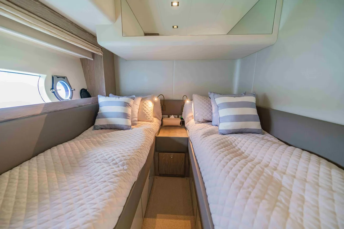 Thumbnail von Ferretti Yachts 650