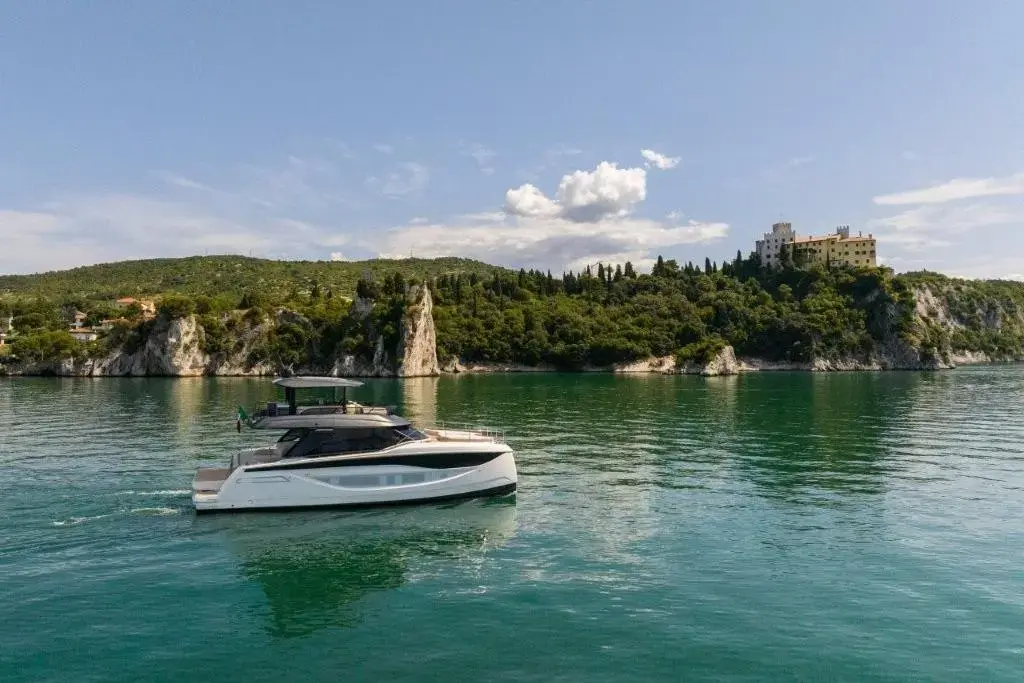 Thumbnail von Prestige M7