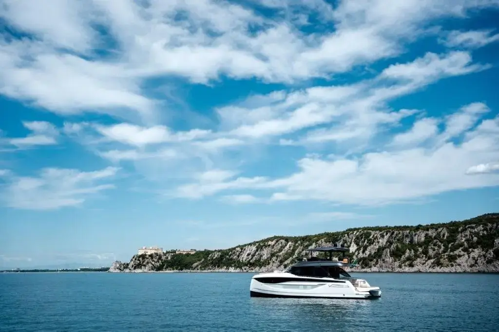 Thumbnail von Prestige M7