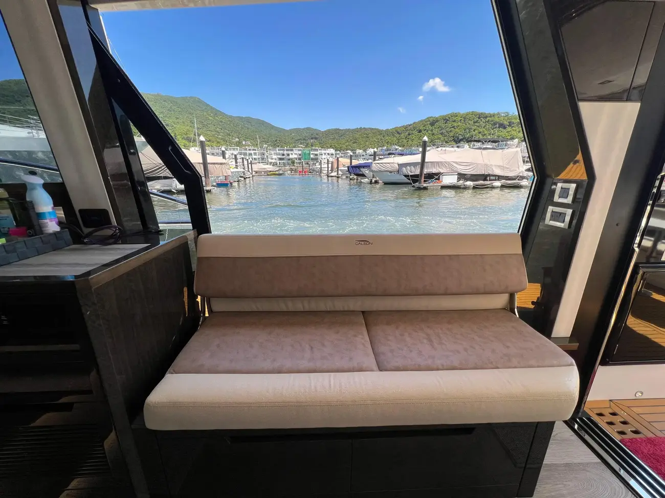 Thumbnail von Galeon 500 FLY