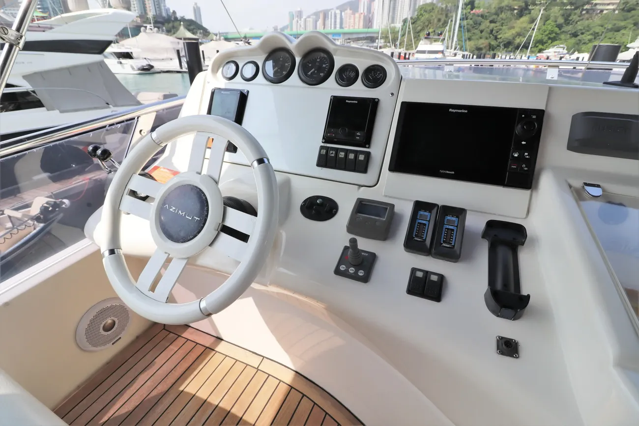 Thumbnail von Azimut 50