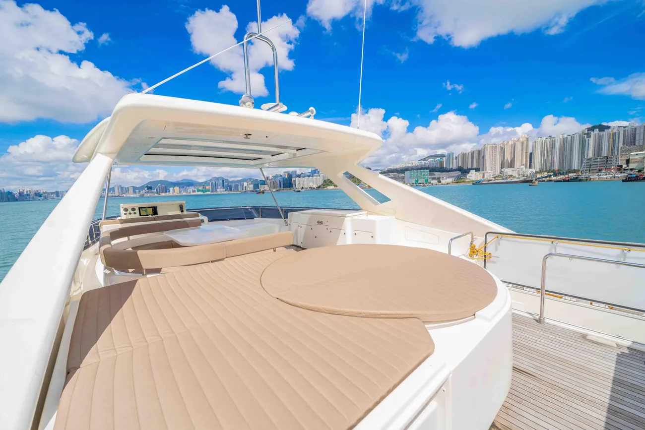 Thumbnail von Ferretti Yachts 870