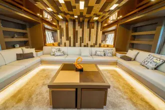 Thumbnail von Ferretti Yachts 870