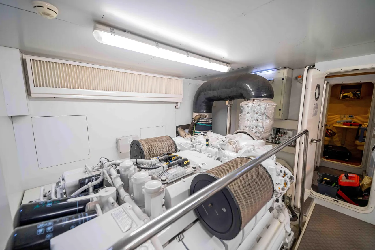 Thumbnail von Ferretti Yachts 870