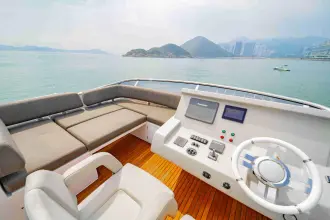 Thumbnail von Azimut 66