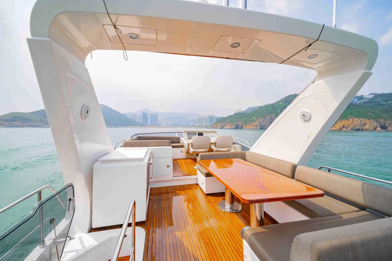 Thumbnail von Azimut 66