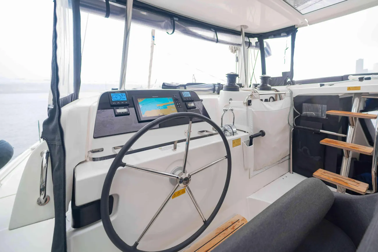 Thumbnail von Lagoon 42