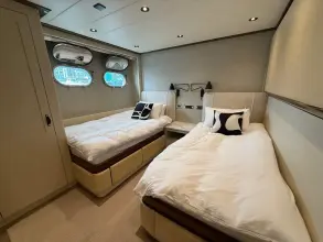 Thumbnail von Guy Couach 3700 Fly