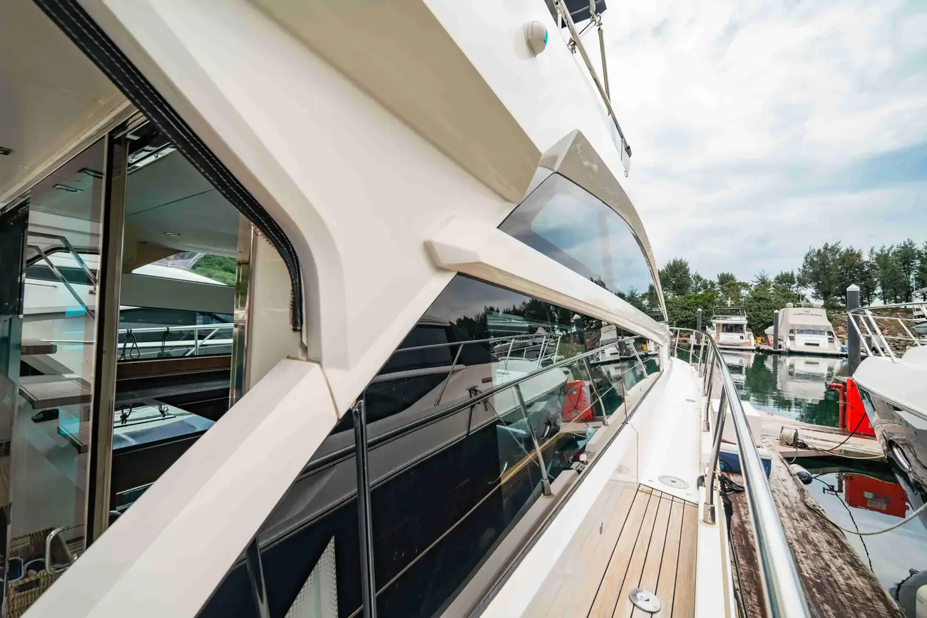 Thumbnail von Fairline Squadron 50