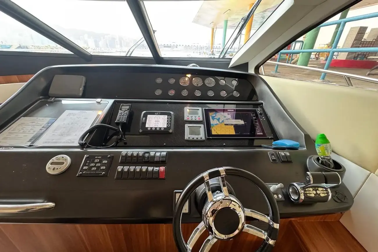 Thumbnail von Sunseeker Predator 64