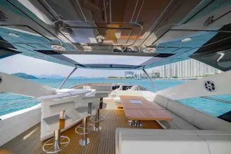 Thumbnail von Sunseeker 86 Yacht
