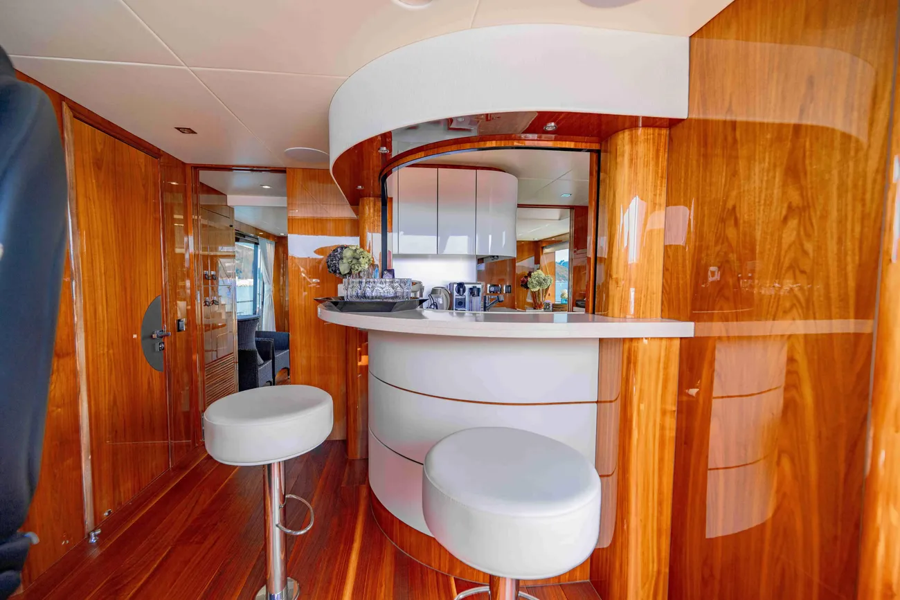 Thumbnail von Яхта Sunseeker 86