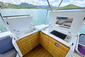 Thumbnail von Sessa Marine 54 Fly