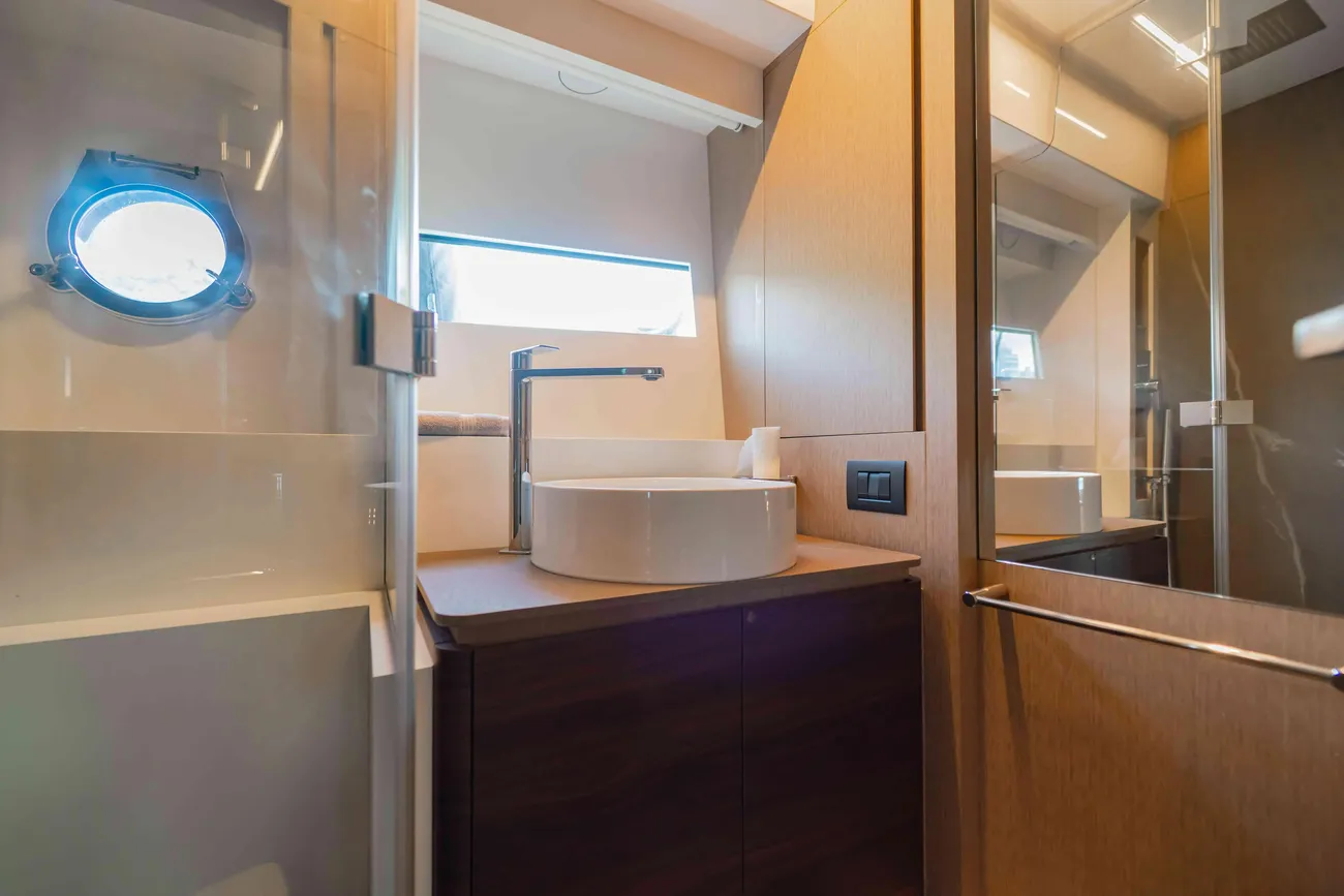 Thumbnail von Ferretti Yachts 500