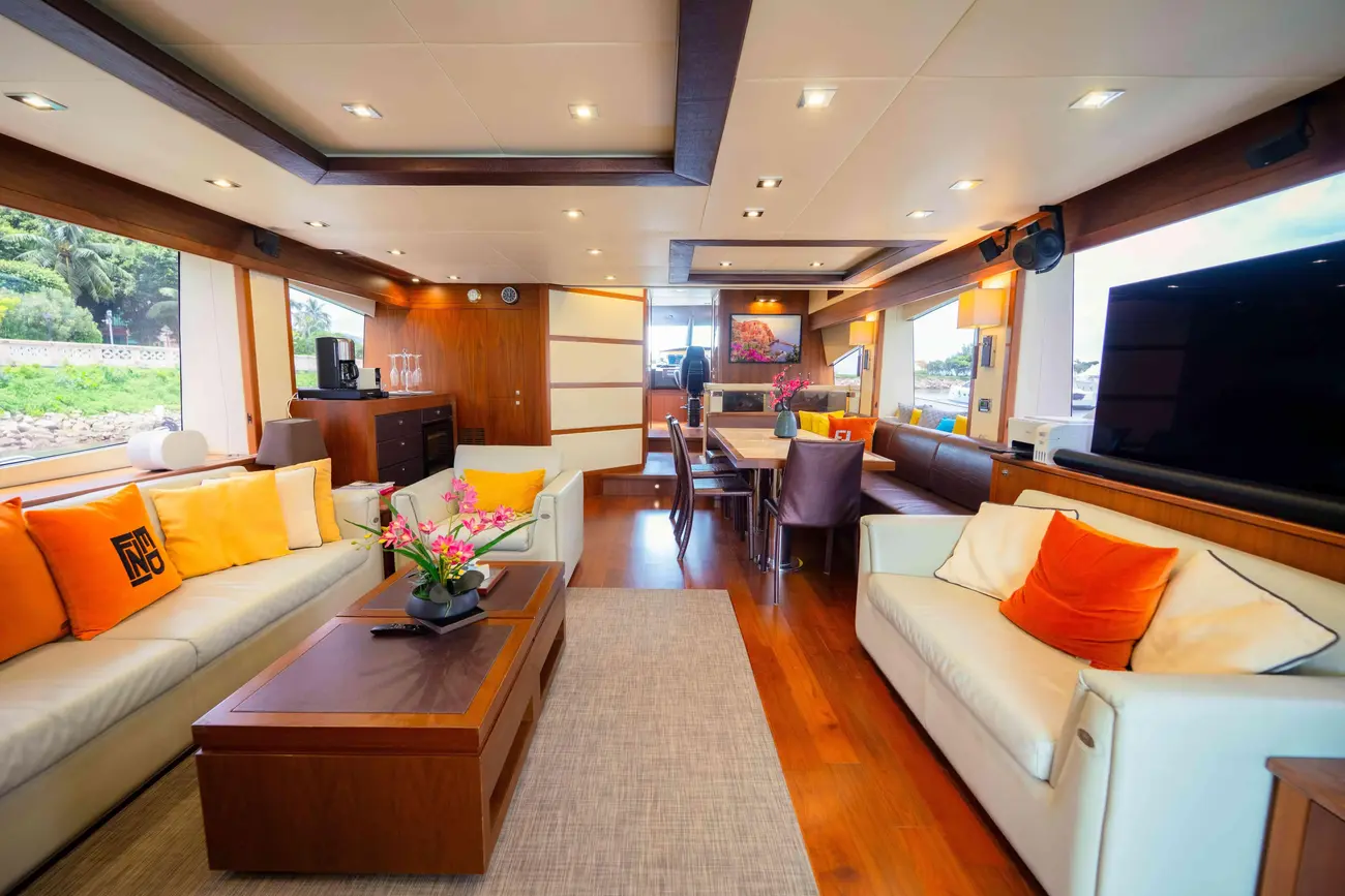 Thumbnail von Sunseeker 88 Yacht