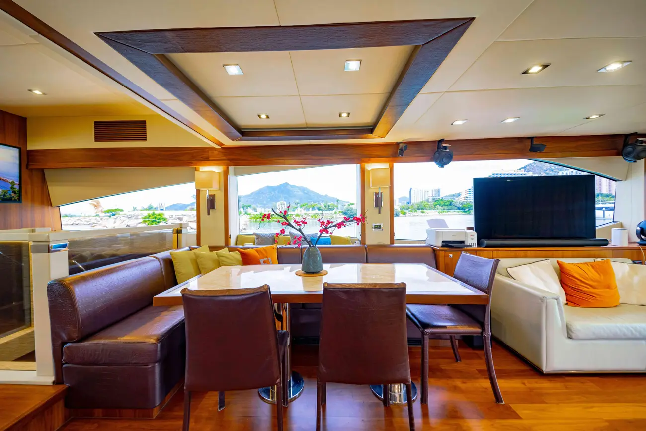 Thumbnail von Sunseeker 88 Yacht